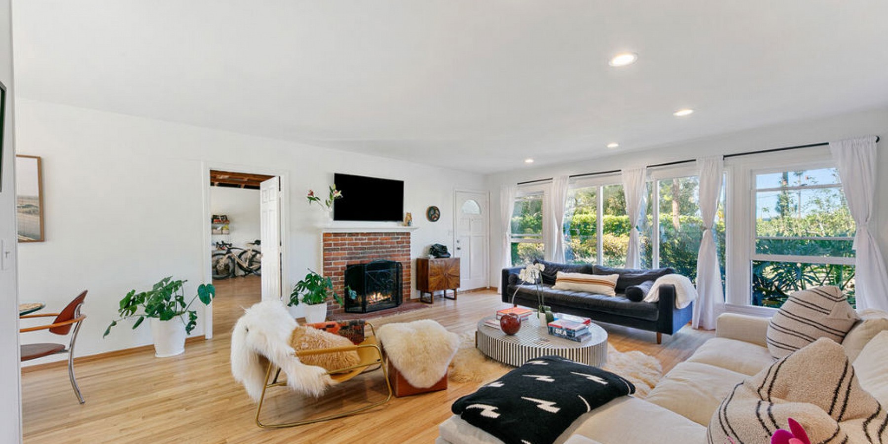 29242 Heathercliff Road, Malibu, CA 90265